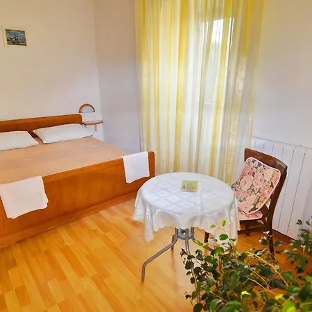 Danica Casa de hóspedes 2*