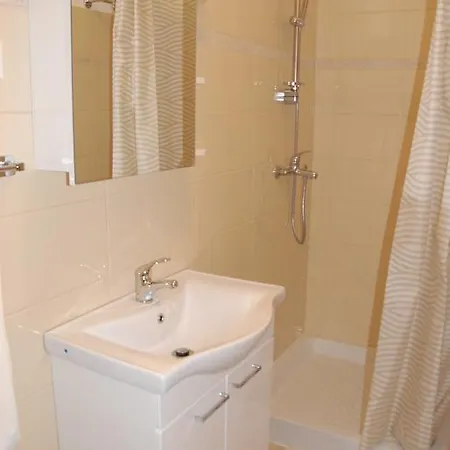 Affittacamere Danica 2*