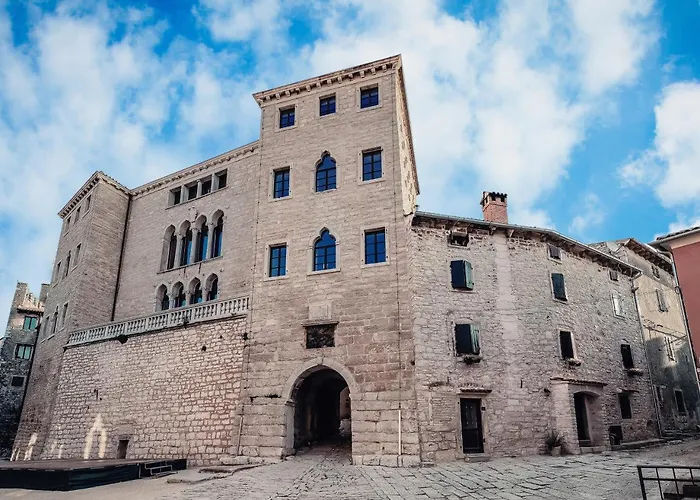 Danica Gostinjska kuća 2*